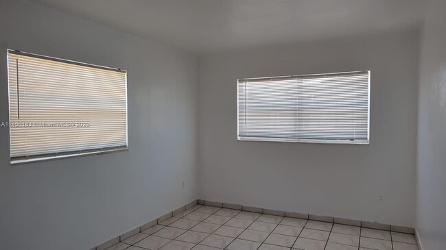 Building Photo - 7860 Harding Ave