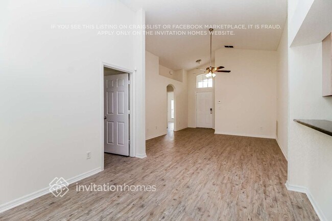 Foto del edificio - 5628 Mariwood Dr