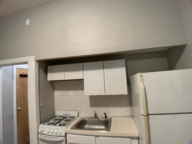 Kitchen and Livingroom - 403 S 40th St