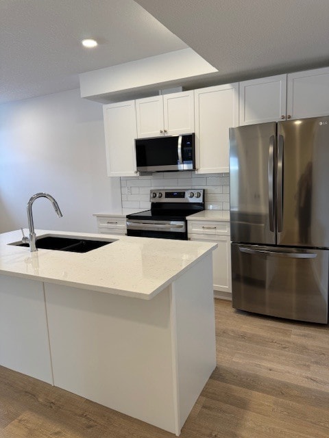 Building Photo - 11850-11884 84 Ave