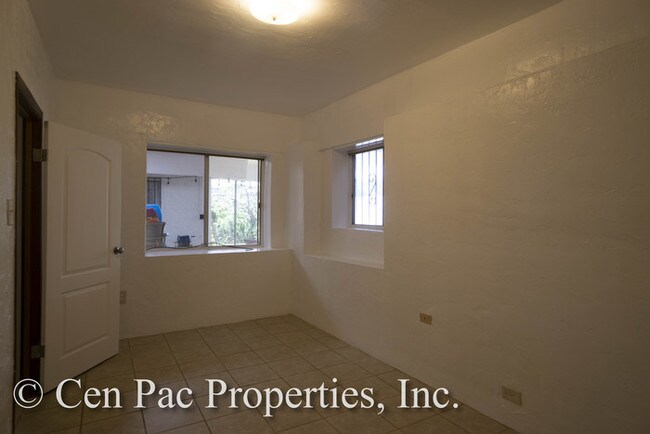 Foto del edificio - 99-1130-1130 Halawa Heights Rd