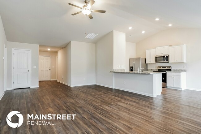 Foto del edificio - 125 Atlas Dr