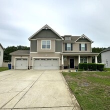 Building Photo - 837 St Johns Loop
