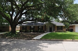 Building Photo - 4818 Spellman Rd