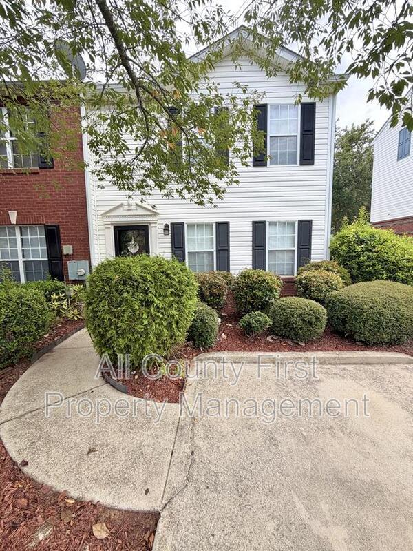 Building Photo - 5867 Strathmoor Manor Cir