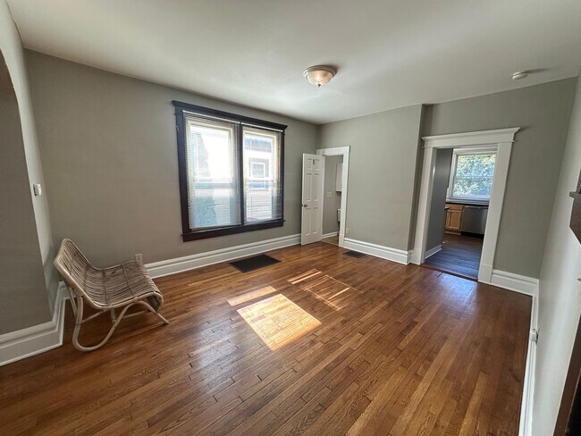 Foto del edificio - 2371 Summit St