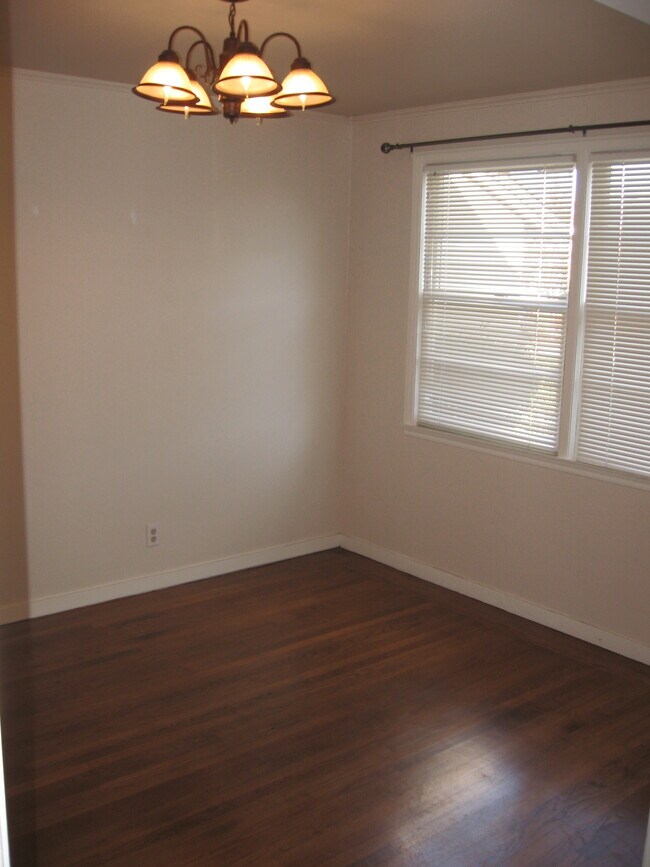 SEPARATE DINING ROOM - 1312 Birch Ave