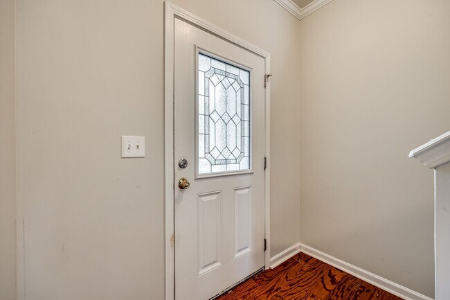 Building Photo - 3 bedroom Fort Mill Town Home near Tega Cay!
