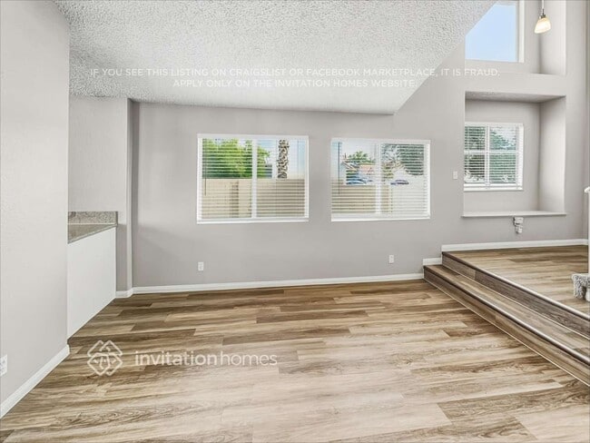 Building Photo - 3301 Hyannis Cir