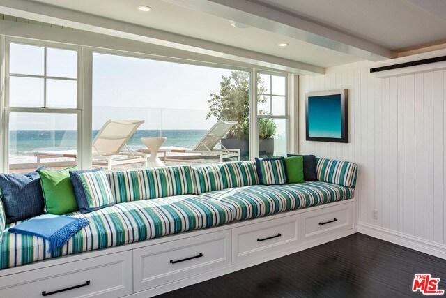 Foto del edificio - 23426 Malibu Colony Rd