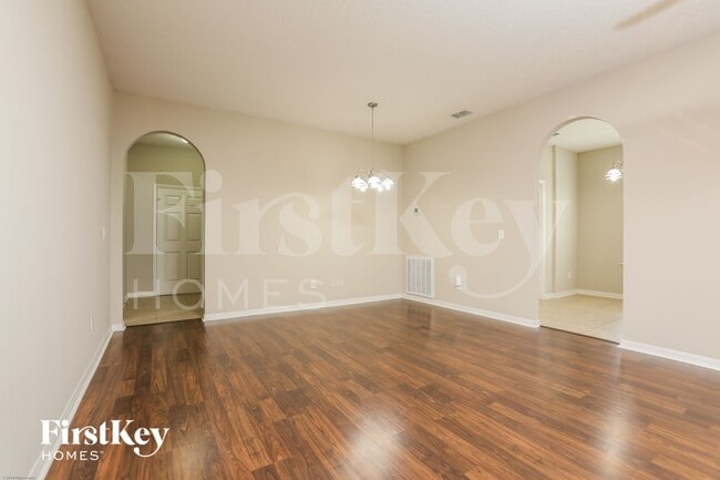 Building Photo - 965 Marietta Ln