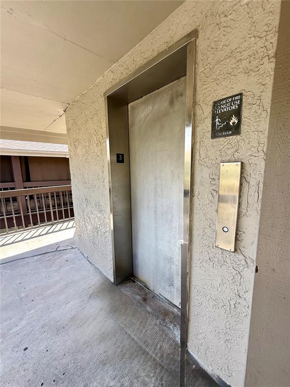 Foto del edificio - 6306 Newtown Cir