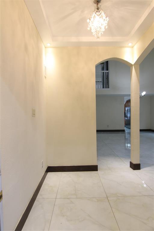 Building Photo - 12430 Brook Meadows Ln