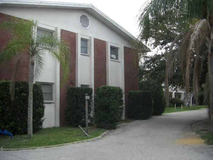Primary Photo - Windsor Apartment