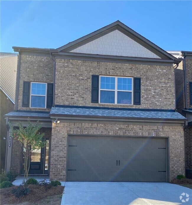 Lakeside at Berkeley Manor Apartments for Rent with Hardwood Floors