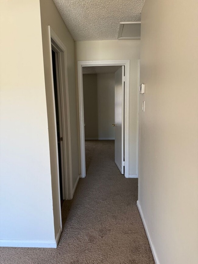 Building Photo - 562 Green Gable Ct