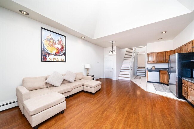 Foto del edificio - 55 Bowers St