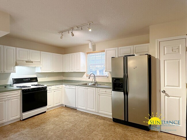 Foto del edificio - Lovely 4 Bedroom Home in Fort Walton Beach
