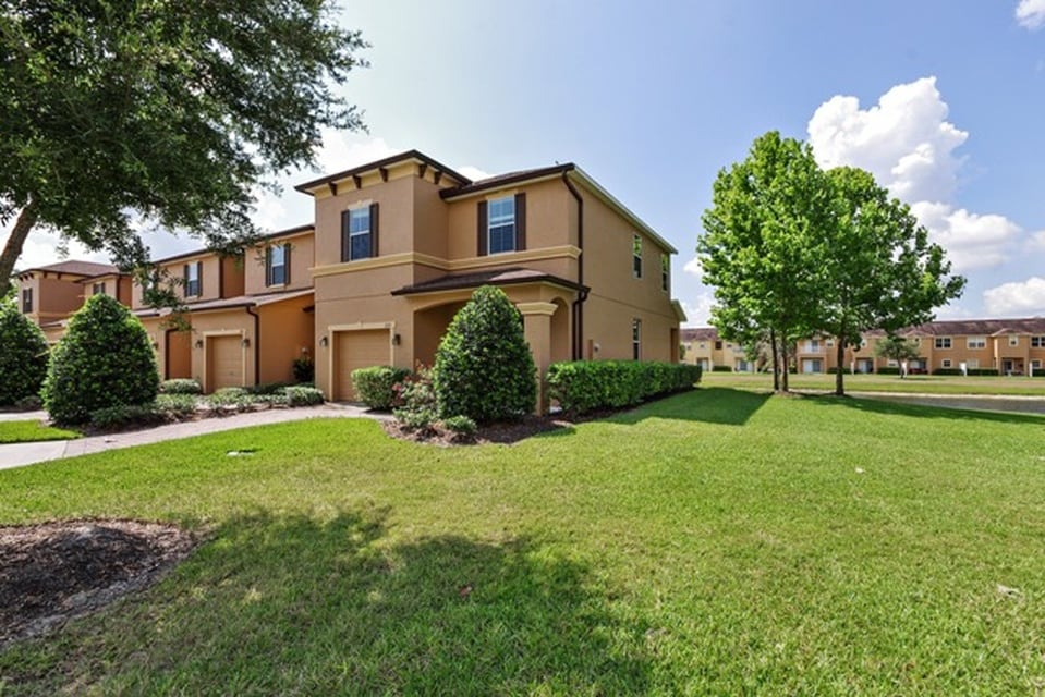 1110 Twin Trees Ln, Sanford, FL 32771 Townhome Rentals in Sanford FL
