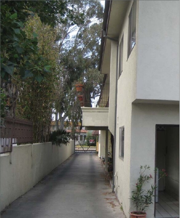 Foto del edificio - 1607 W 219th St