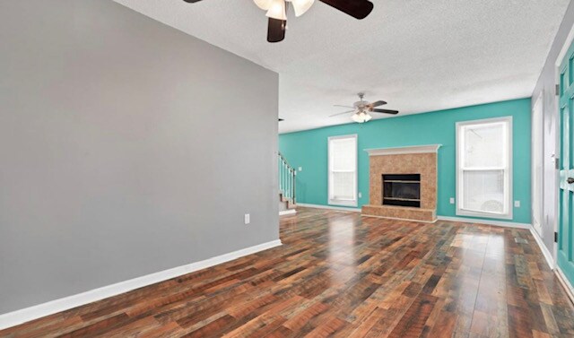 Building Photo - 103 Pilgrim Cir