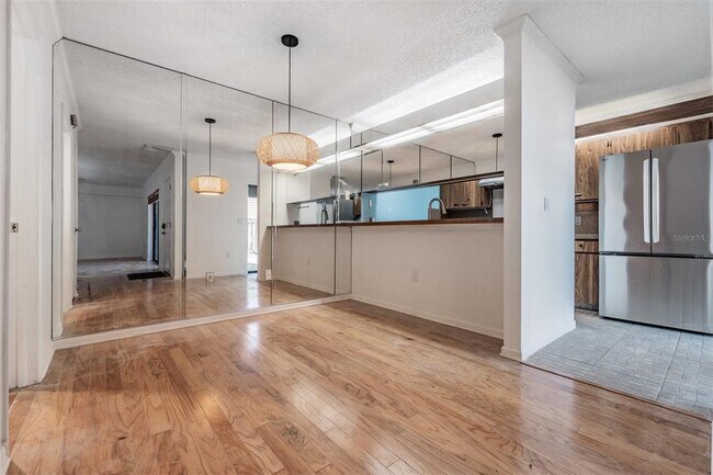 Foto del edificio - 2710 4th Ct