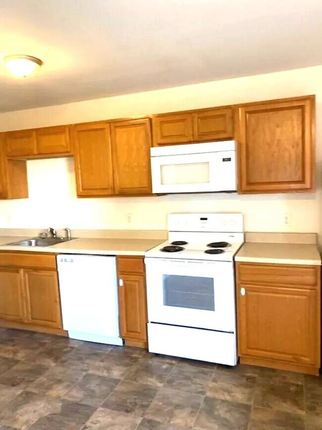 Foto del edificio - 3 bedroom / 1.5 bathroom - Timberwoods