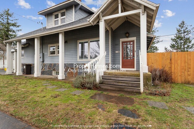Foto del edificio - Gorgeous Four Bedroom Home in NE Portland!