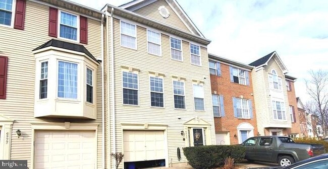 Building Photo - 6520 Kelsey Point Cir