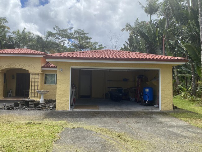 Foto del edificio - 13-3439-3439 Pomaikai St