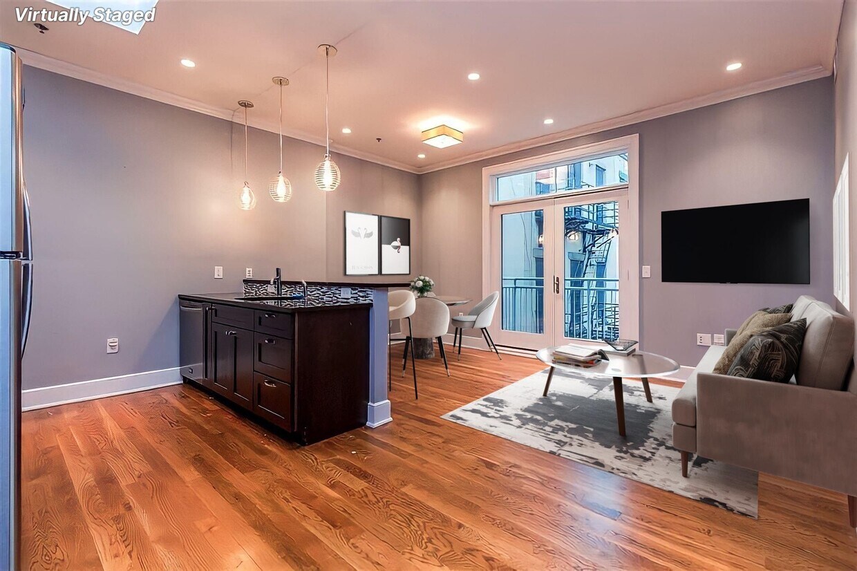313 1st St Unit 3CC, Hoboken, NJ 07030 Room for Rent in Hoboken, NJ