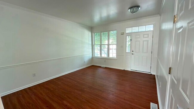 Foto del edificio - 1071 King Way