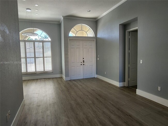 Foto del edificio - 12361 NW 26th St