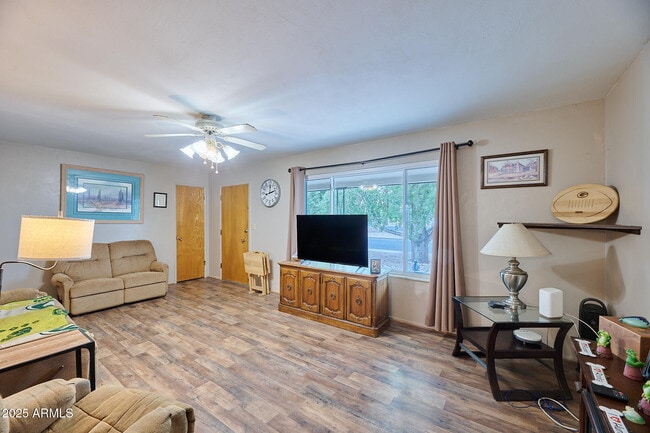 Building Photo - 5410 E University Dr