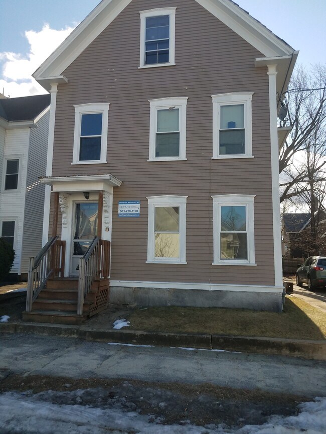 Building Photo - 61 Pennacook St