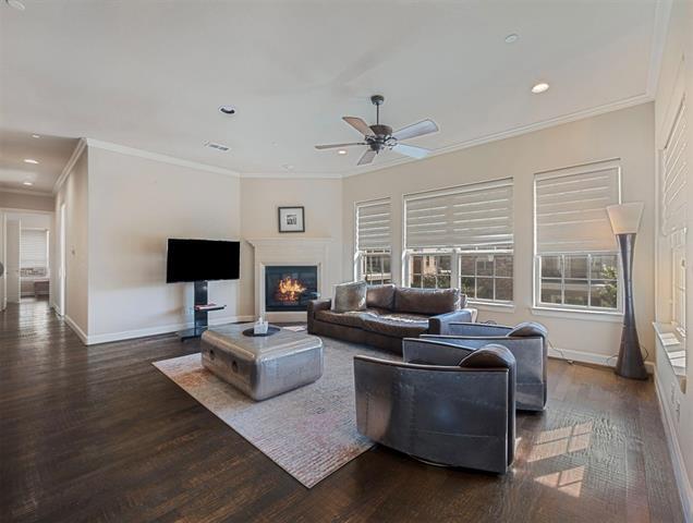 Foto del edificio - 5001 Meridian Ln