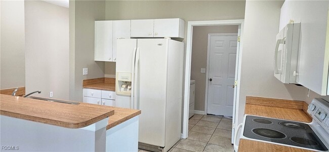 Building Photo - 1111 Estate St E