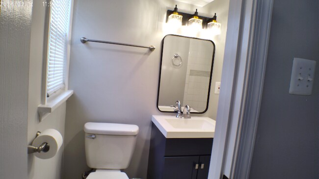 Foto del edificio - 1306 Shady Glen Dr