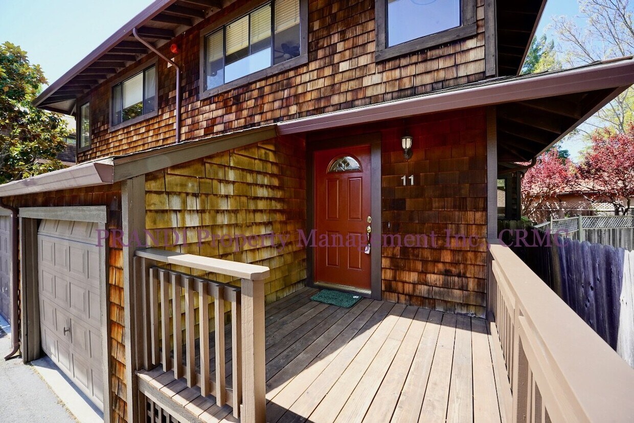 Primary Photo - -Application Pending- Charming 2 Bed, 2.5 ...