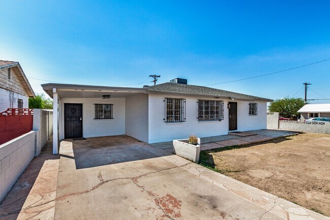 Foto del edificio - 5446 S 17th Pl