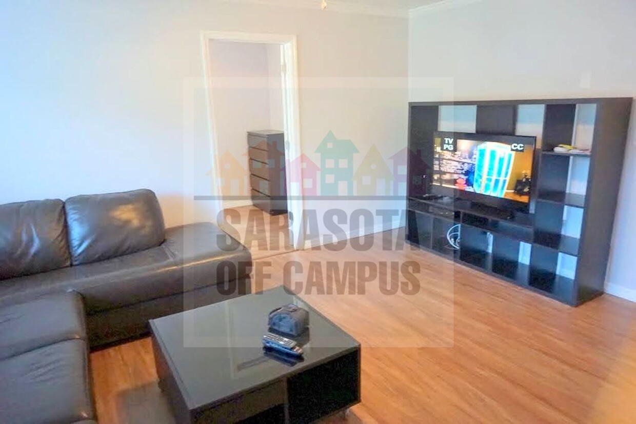 Primary Photo - 3600 Bradenton Rd