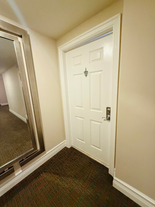 Building Photo - 651 Okeechobee Blvd