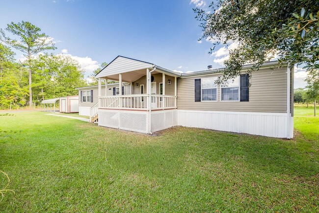 Building Photo - 1055 Low Ground Rd