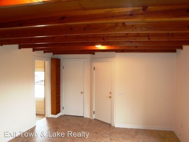 Building Photo - 212 Maynard Ln