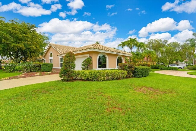 Building Photo - 1708 NW 126th Dr