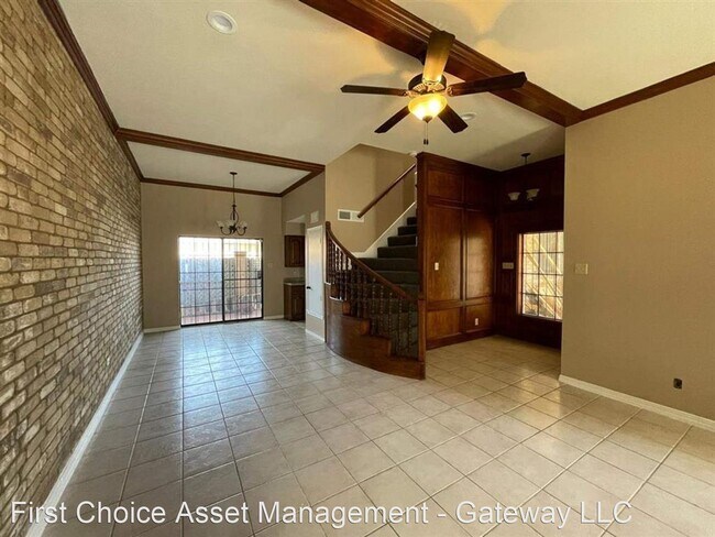 Foto del edificio - 3 br, 2.5 bath House - 2600 San Jose St Un...