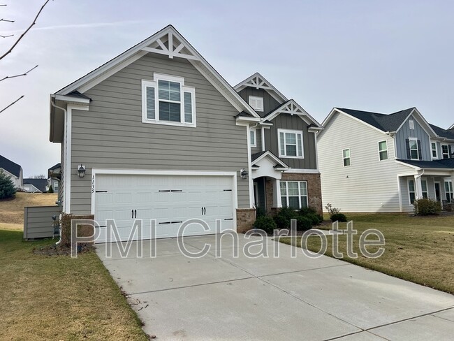 Building Photo - 1135 Overlake Dr