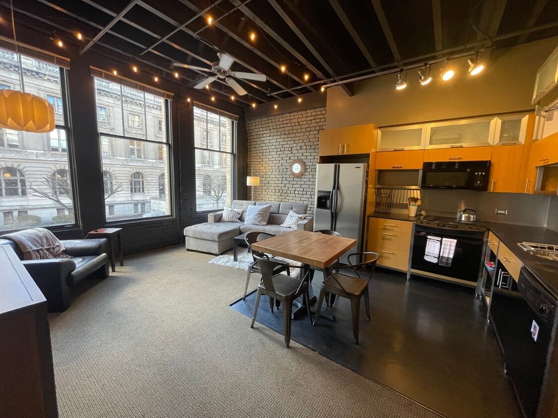 Foto principal - Beautiful Furnished Downtown Loft