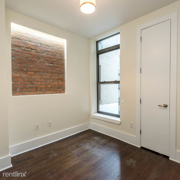 Building Photo - 920 Prospect Pl