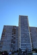Building Photo - 200 Winston Dr